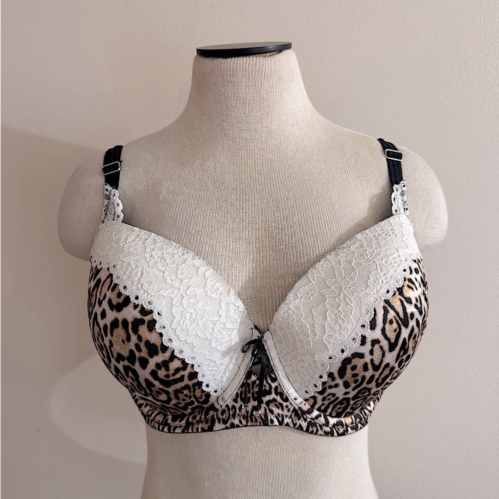 Victoria Secret White Lace Tan Brown Jaguar Leopard Print Bra 38DD NWOT
